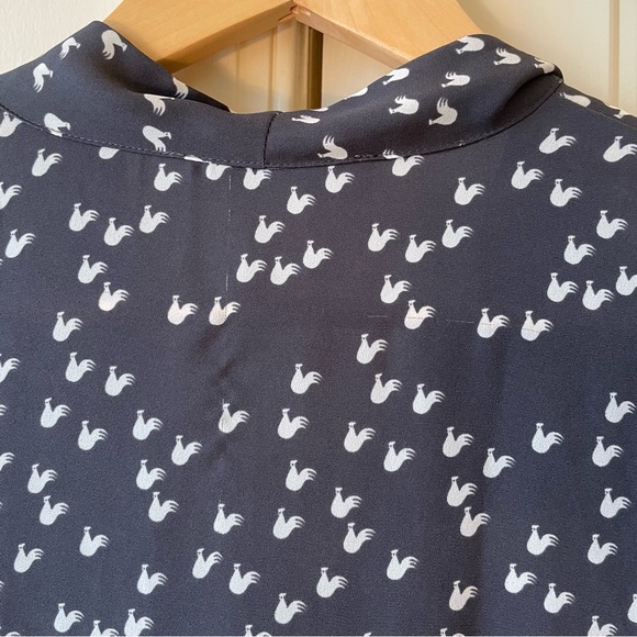 Loft Dress Blouse with Chickens! - Picture 2 of 10